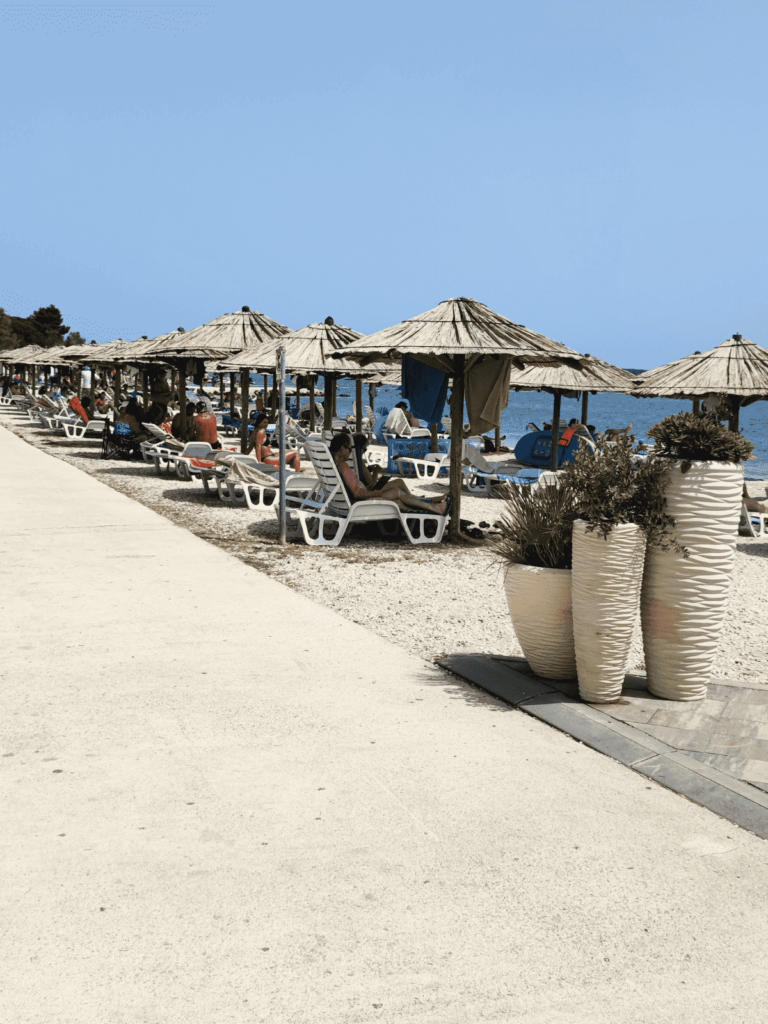 Vir Strand (2) (1)